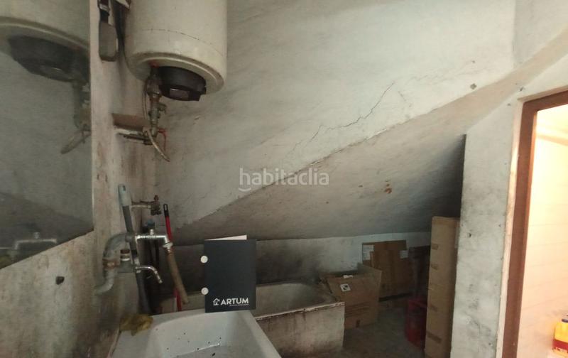 Foto e9e0d118-6029-4ec4-a50f-947e618e924c. Local comercial local céntrico con plaza de garaje... en Logroño