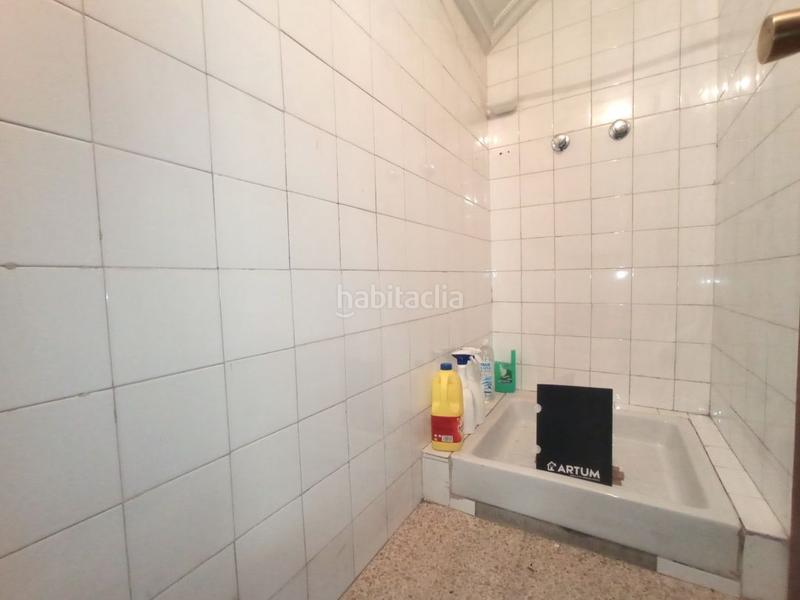 Foto eb17f56e-46f0-4a35-ad7f-88c54f2d1b62. Local comercial local céntrico con plaza de garaje... en Logroño