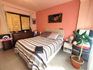 Casa a Albelda de Iregua. Casa de cuatro plantas en albelda de iregua...!!