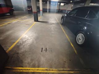Lloguer Aparcament cotxe a San Adrián. Amplias plazas de garaje en venta y en alquiler.!
