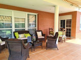 Chalet en Anguciana. Magnifico chalet a 4 km. de haro...!!!