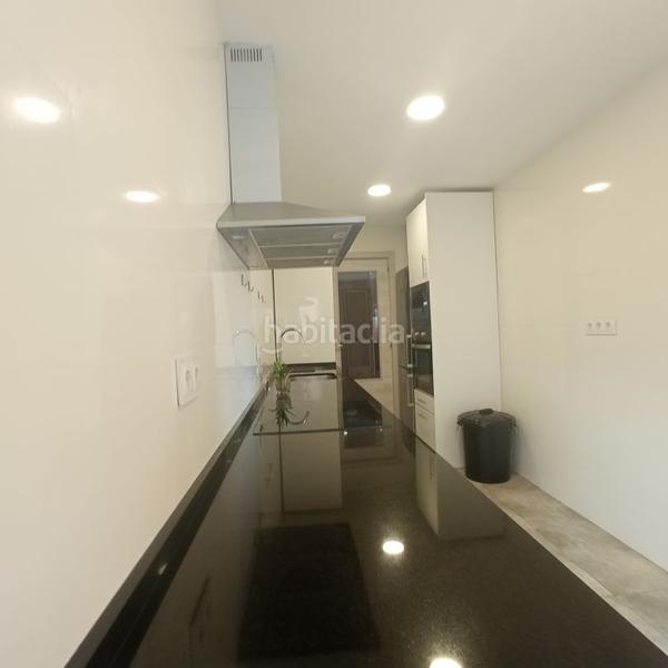 Foto 28cd0a83-b9fa-4ad9-bcd9-98415d2569b2. Piso vivienda con vistas al parque semillero.! en Logroño