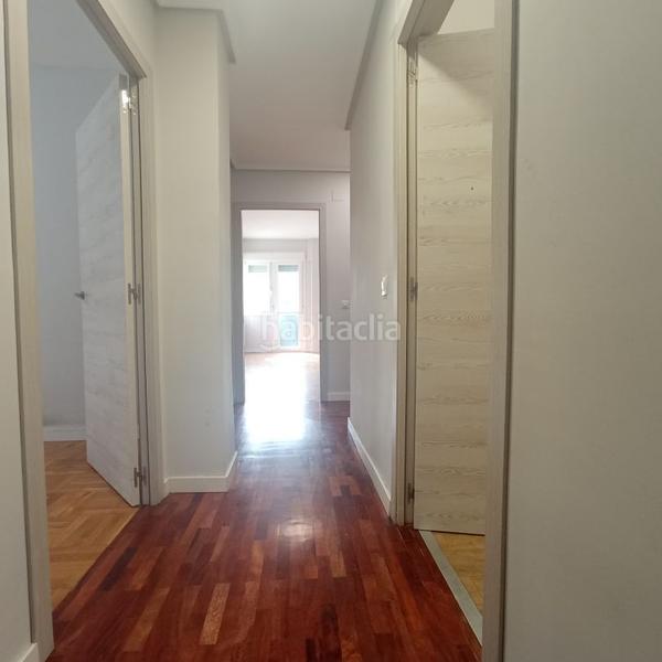 Foto c4e727d2-c670-4f7b-af13-18b2e243a1e4. Piso vivienda con vistas al parque semillero.! en Logroño