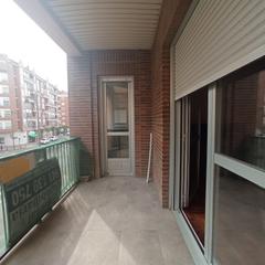 Pis a Jesuitas. Vivienda con vistas al parque semillero.!