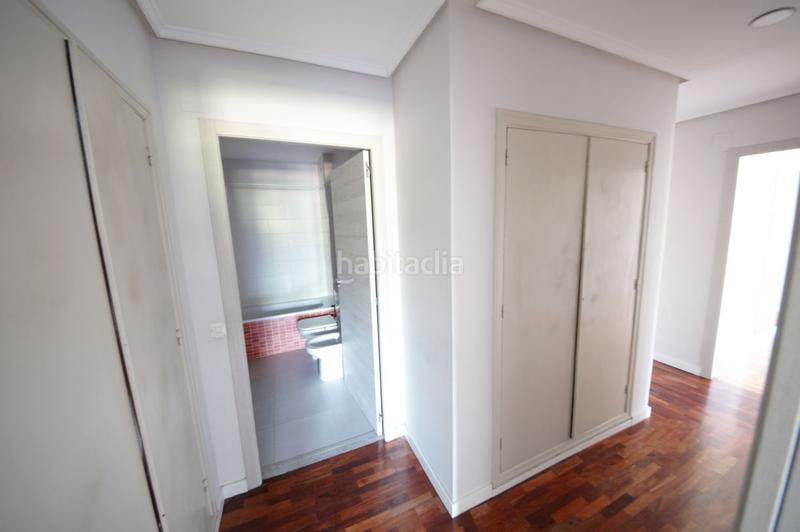 Foto f8c40be3-c22e-441f-a445-cc9dc9e2eb21. Piso vivienda con vistas al parque semillero.! en Logroño