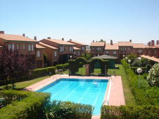 Maison jumelée  Calle terrero. Ref. 612 exclusivo chalet en urbanización privada en el centro d