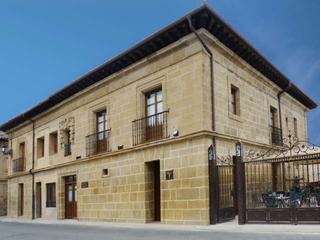 Maison à Castañares de Rioja