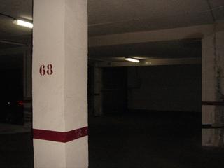 Parking voiture à Haro