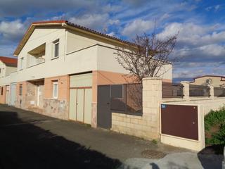 Casa adossada a Cuzcurrita de Río Tirón