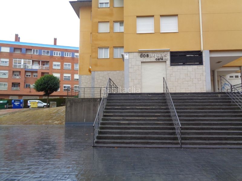 Foto c2bbe185-3d38-4f4e-a338-7da1b3a9299d. Local comercial a Haro
