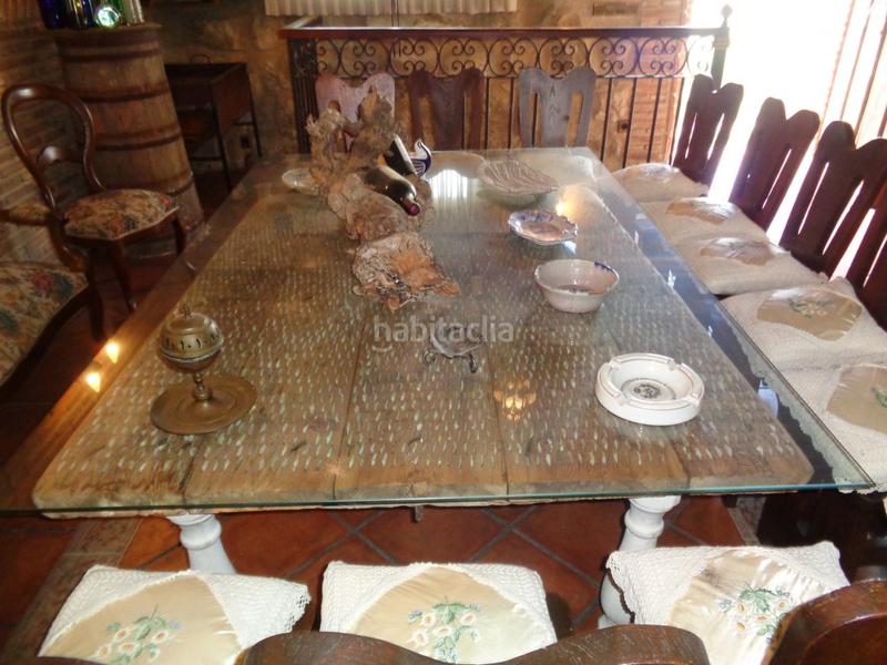 Foto 06b2768a-552c-4f39-acf8-5503bdf95429. Edificio en Anguciana