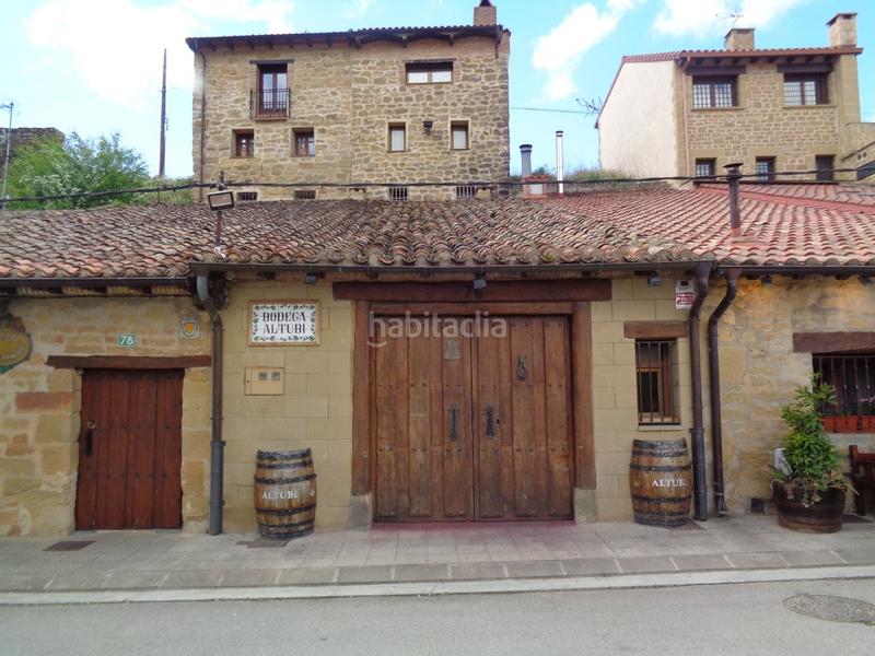 Foto 53445335-b7de-49e2-9ad6-ec9988c3a468. Edificio en Anguciana