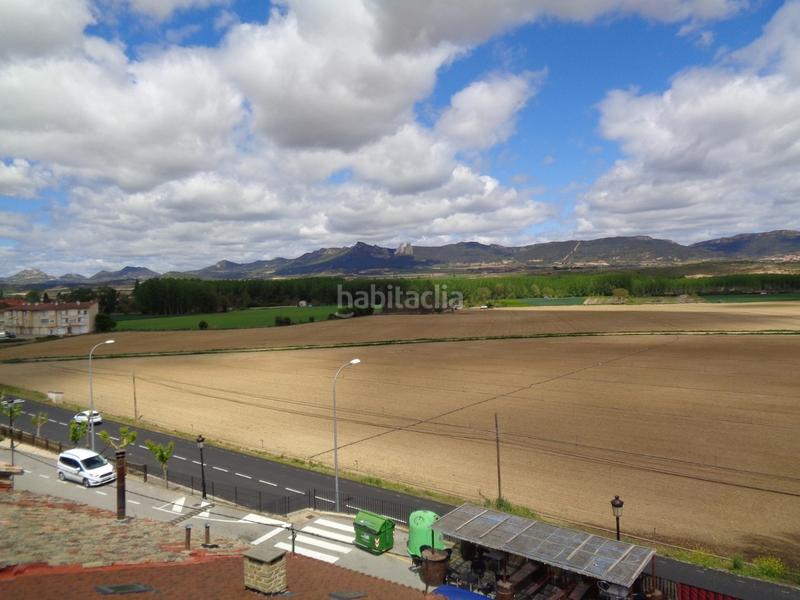 Foto 58a72a91-258e-4073-b96c-c049f0341150. Edificio en Anguciana