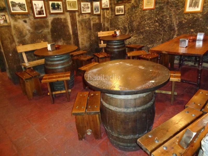 Foto 9c008806-6aa1-4616-aab2-442a1f122f5f. Edificio en Anguciana