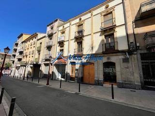 Pis a Calle arrabal 9. 2642 5252 piso para reformar