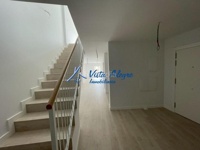 Foto 3d304d3d-ad7e-4007-b2c0-88acdede1cdf. Zweistöckige wohnung in calle lucrecia arana 8 in Haro