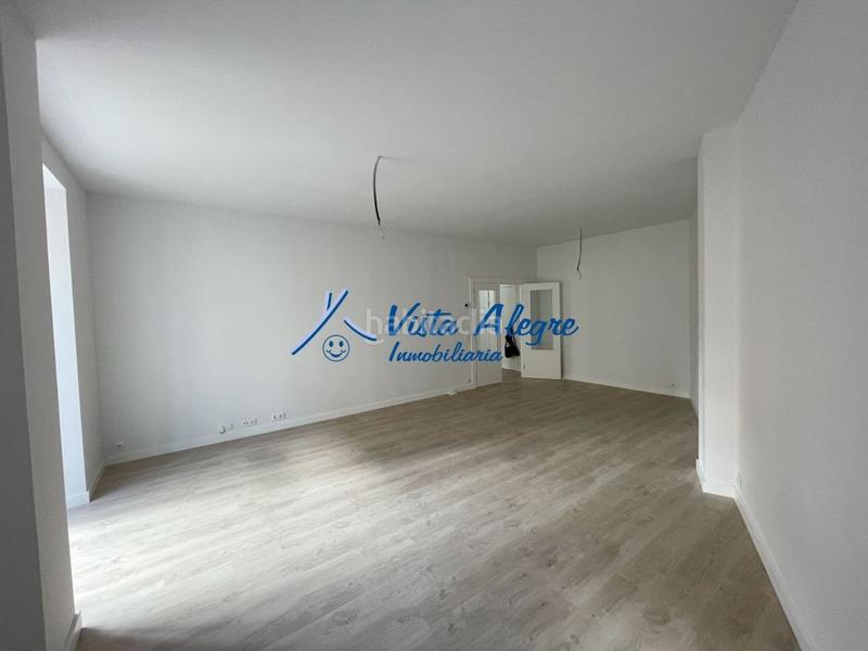 Foto 3c5f1754-742c-4cf2-b9b3-265a1f217981. Apartament a calle lucrecia arana 8 a Haro