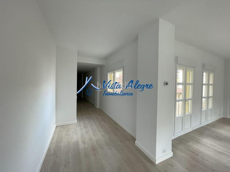 Foto 5a2a9f4c-9d1c-423c-9f9a-4d12df438635. Appartement dans calle lucrecia arana 8 dans Haro