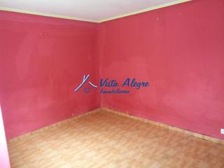 Pis a Haro. 2720 piso de 3 habitaciones y 1 baño con terraza