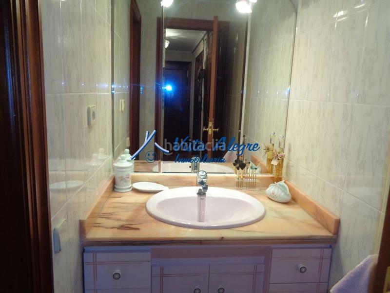 Foto b421b06c-bbdf-4523-8c09-83a66f6ff5d6. Piso 2903 apartamento de 2 habitaciones y 2 baños en el centro del municipio en Haro