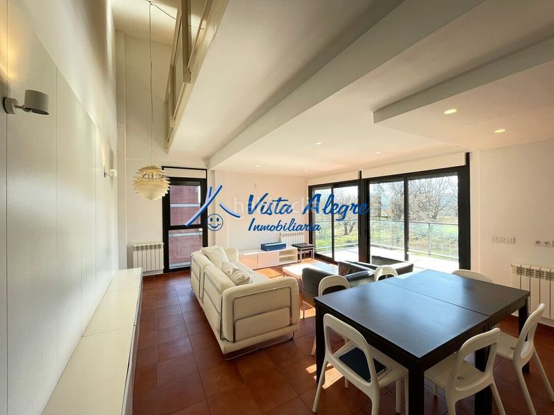 Foto 02771262-edf2-4ebc-a374-ee2deb3eecb3. Dúplex amb calefacció aparcament piscina a Cirueña