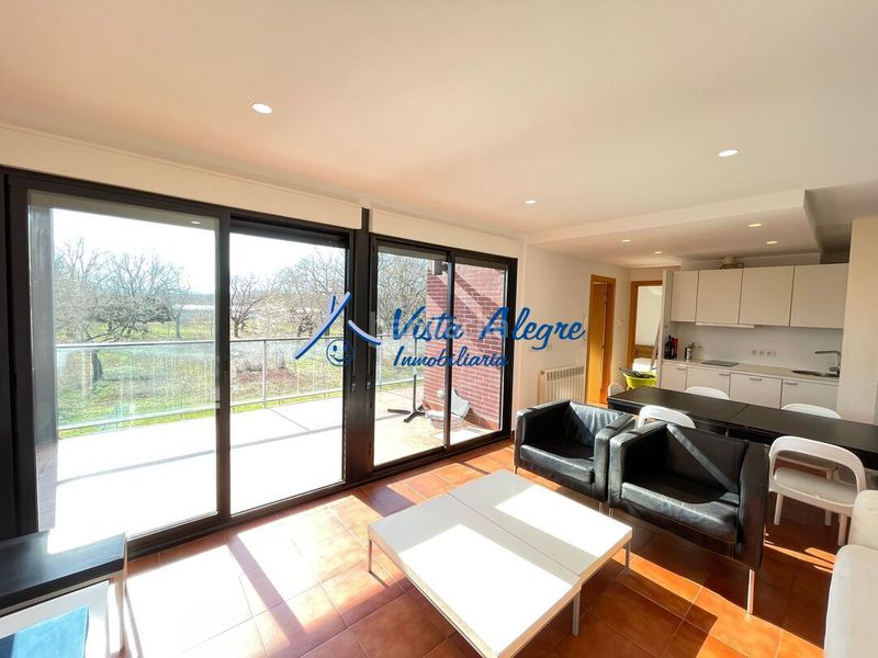 Foto 52c78aea-7194-458e-9196-02f3c6b38e92. Dúplex amb calefacció aparcament piscina a Cirueña