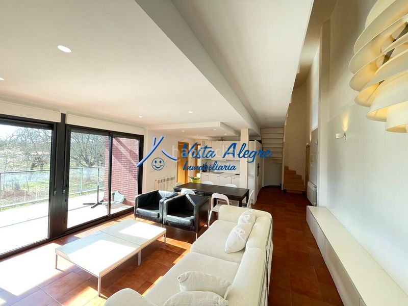 Foto 640cf763-fb14-48e1-9e8b-5917779e77d2. Dúplex amb calefacció aparcament piscina a Cirueña