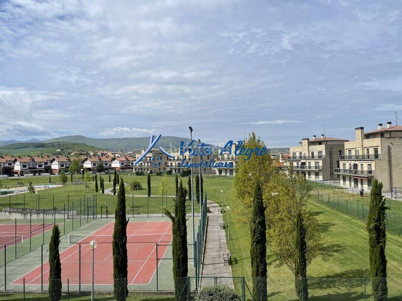 Foto 8de5a9a4-395c-407c-b874-34ddb9e8cb3f. Dúplex amb calefacció aparcament piscina a Cirueña