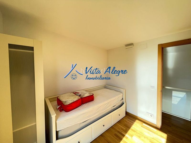 Foto c70c76b3-8eb4-49ce-8047-ef09896a9321. Dúplex amb calefacció aparcament piscina a Cirueña