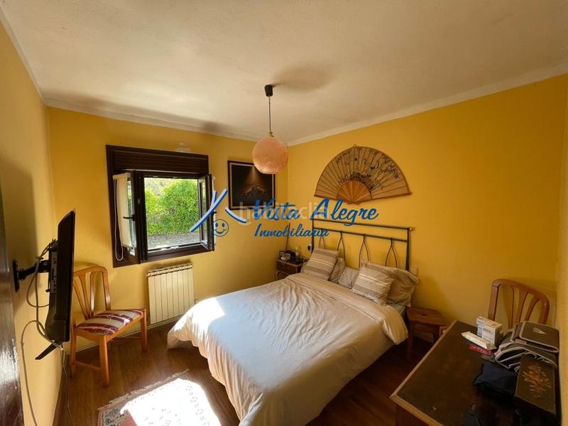 Foto 3a9613f1-2361-4a67-a6b6-b6a7d78399a2. Xalet amb calefacció aparcament a Labastida