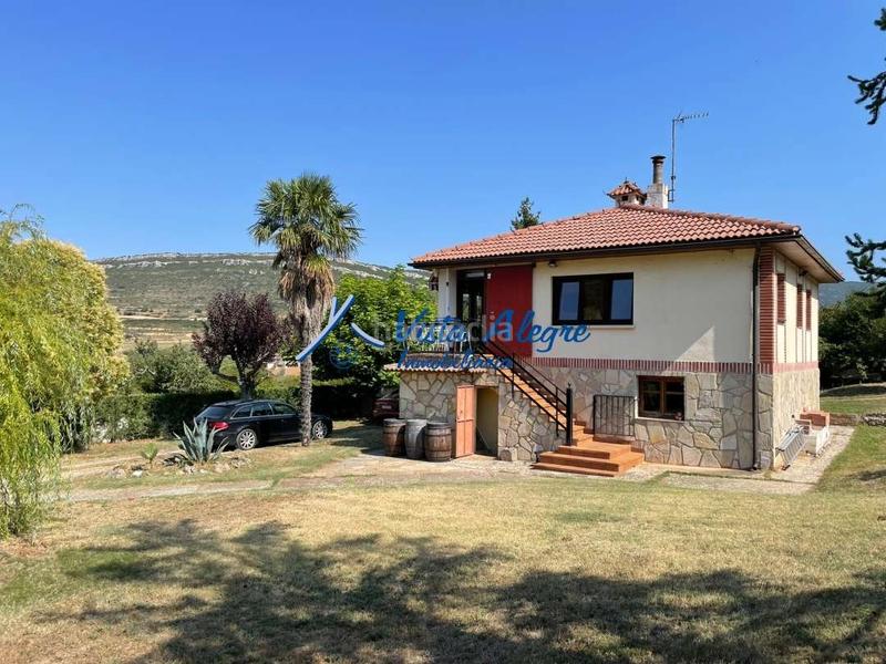 Foto 78a0918d-4730-46ee-b85b-a7c96e92306c. Xalet amb calefacció aparcament a Labastida