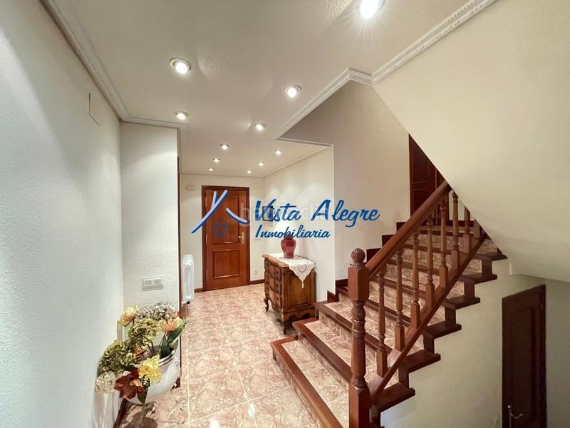 Foto 18f4ed8d-085d-40ea-9cf7-183c6df3b843. Maison avec chauffage parking piscine dans Haro