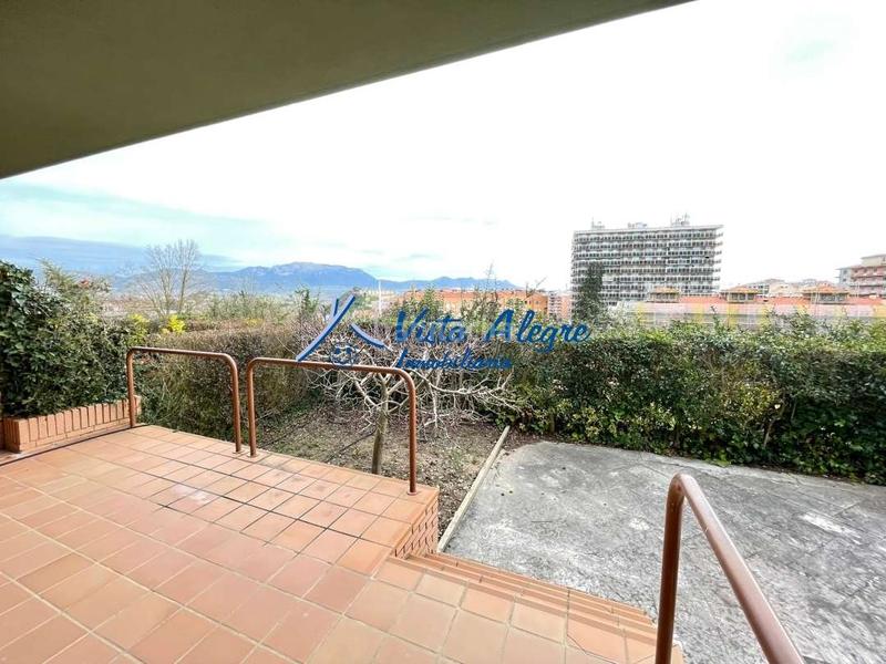 Foto 46e9869b-3990-4ccb-8996-48f184a174be. Maison avec chauffage parking piscine dans Haro