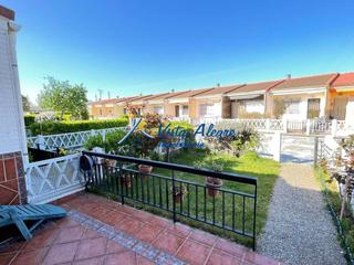 Maison jumelée  Calle san millán de la cogolla. Ficha 3054  6047  casa 1 dormitorio con jardín