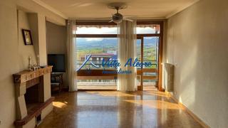 Appartement  Calle de la vega. Ficha 3058  6051 vivienda con terraza, centro ciudad