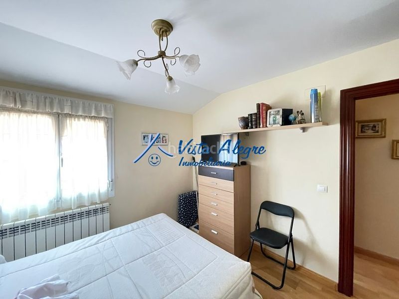 Foto 1e06b829-488e-4713-8971-c53b2a0a481b. Semi detached house with heating parking pool in Anguciana