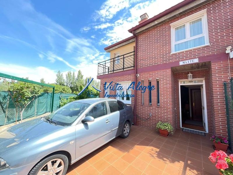 Foto 21e1c09c-e8db-4c57-8293-f22b159d0544. Semi detached house with heating parking pool in Anguciana