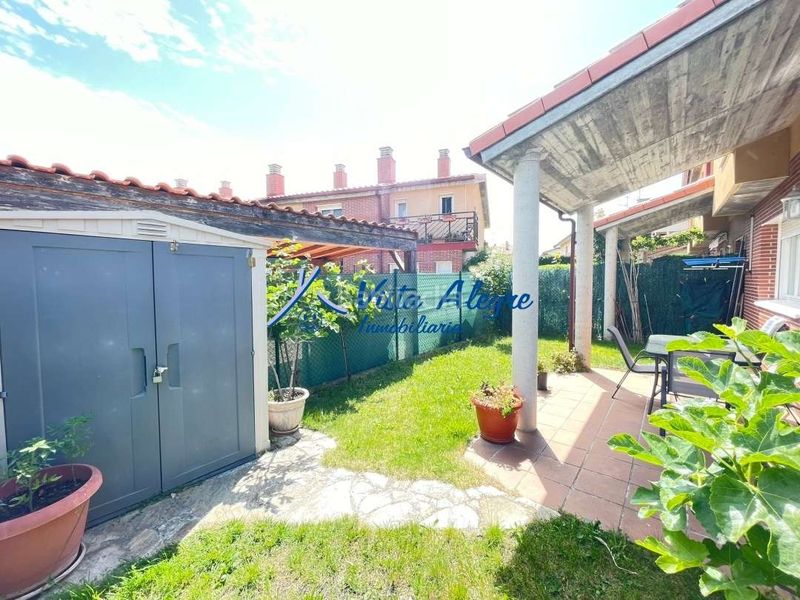 Foto 2a71ae80-828c-4aae-a262-1db371a35ddf. Semi detached house with heating parking pool in Anguciana