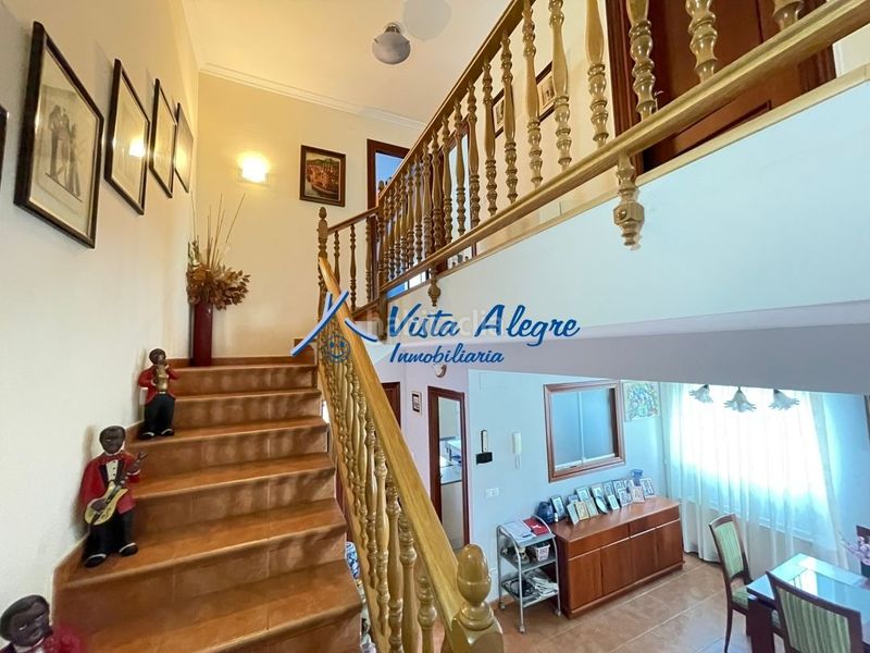 Foto 6943f5ba-871b-4de0-9a78-510275afbfb2. Semi detached house with heating parking pool in Anguciana