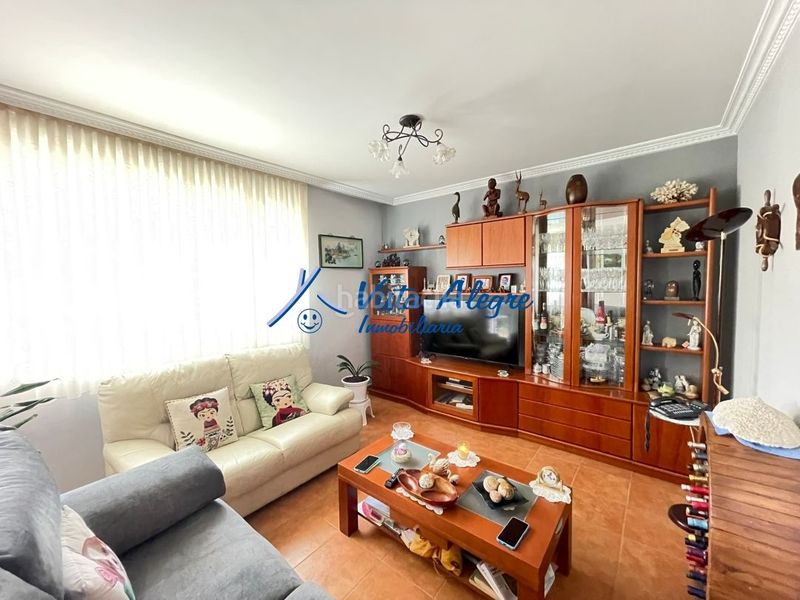 Foto 8391e08c-1151-4446-be90-1d7073e43fe1. Semi detached house with heating parking pool in Anguciana