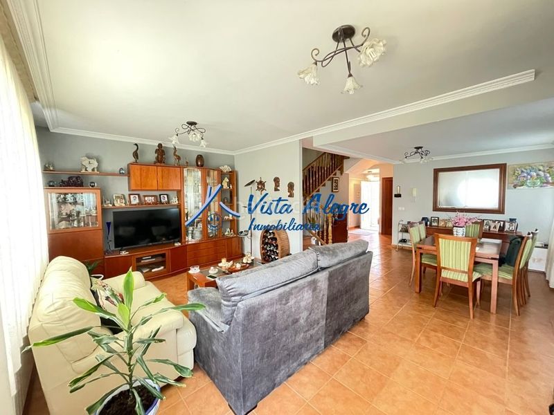 Foto 858dea64-cd12-48c8-91c5-5067795ca8b5. Semi detached house with heating parking pool in Anguciana