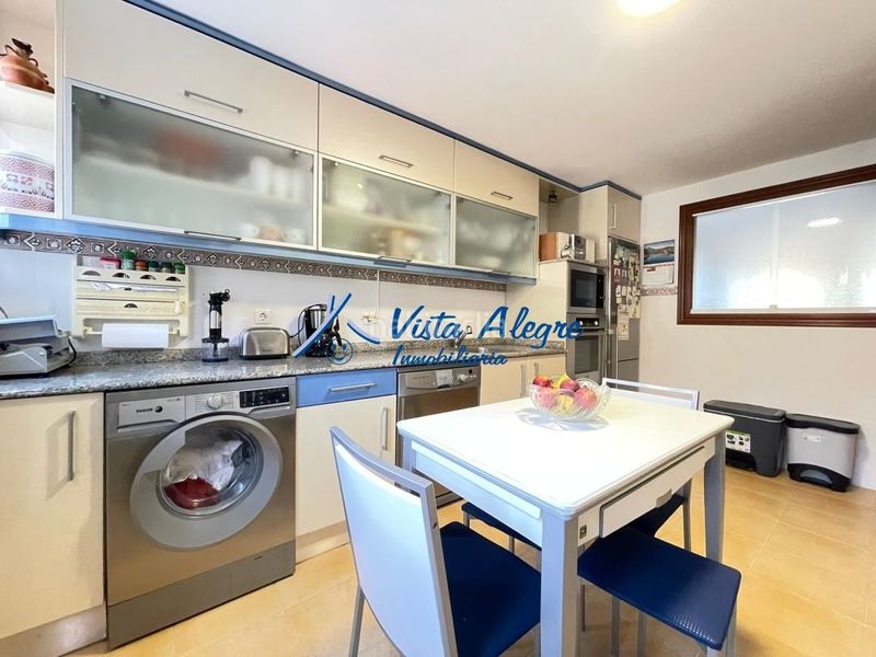 Foto c823e7f9-1daf-4aaf-941c-68d589dae12f. Semi detached house with heating parking pool in Anguciana