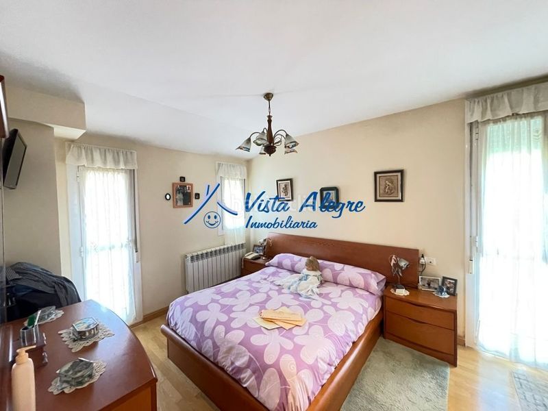Foto e5dacc7b-5d9d-4691-8354-c62e07fdd5ca. Semi detached house with heating parking pool in Anguciana