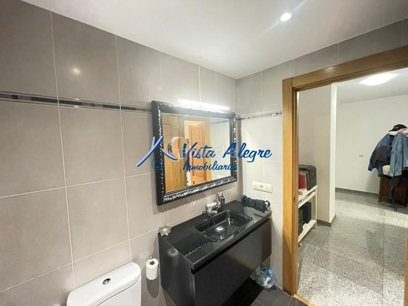 Foto 1bbba2ce-aeb6-4711-911d-3b0cbcb3d631. Maison jumelée avec chauffage parking dans Haro