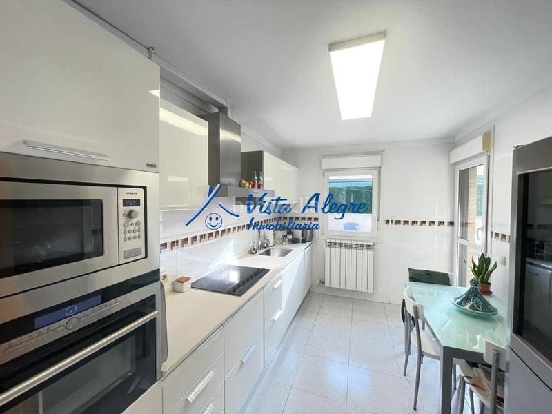 Foto c98adb9b-af91-4ced-940e-cf89ed0ee5d4. Maison jumelée avec chauffage parking dans Haro