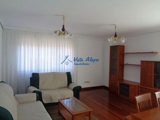 Miete Appartement  Calle julián fernández ollero. 2545 apartamento de 2 habitaciones y 1 baño en alquiler