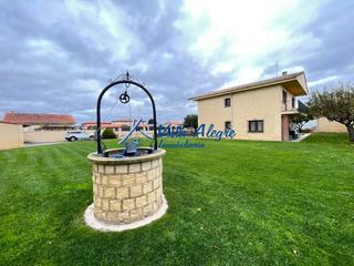 Chalet  Calle barandas. Ficha 3157  6143 chalet individual en parcela de 1.070 m2