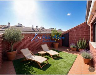 Attique  Avenida la rioja. Ficha 3205  6180  exclusivo ático con terraza en el centro de ha