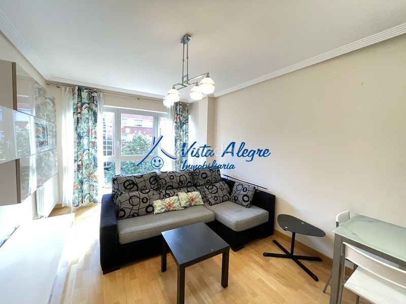 Foto 04baa755-21a3-469c-9f4f-58daa835c2d3. Apartament amb calefacció aparcament piscina a El Arco Logroño