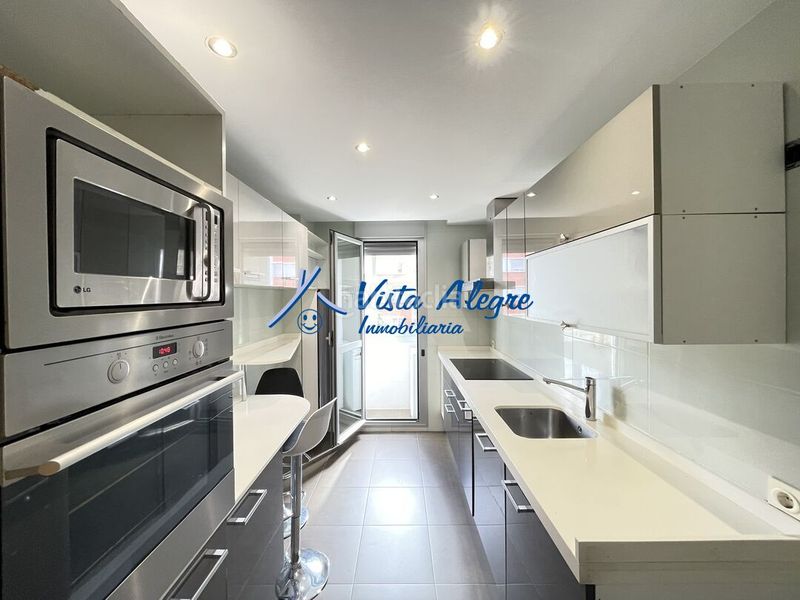Foto 2ab64cba-e7ee-4f30-a5aa-0c998ff225e6. Apartament amb calefacció aparcament piscina a El Arco Logroño